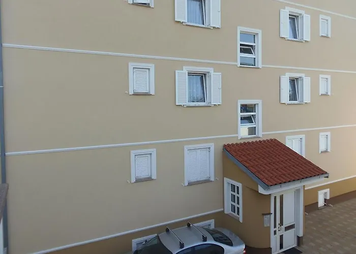 In With Sea View, Balcony, Air Conditioning, Wifi 4623-2